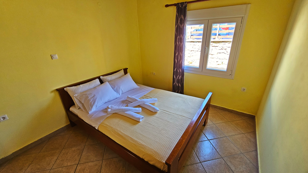 غرفة النوم 2