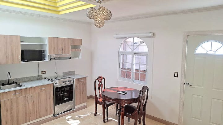 Apartamento 2 Hab / U$ 800 Mensual - Managua