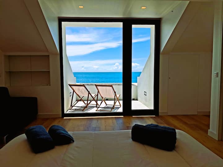 ห้องชุดหลัก (ชั้น 2) - วิวทะเล