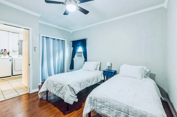 غرفة النوم 1