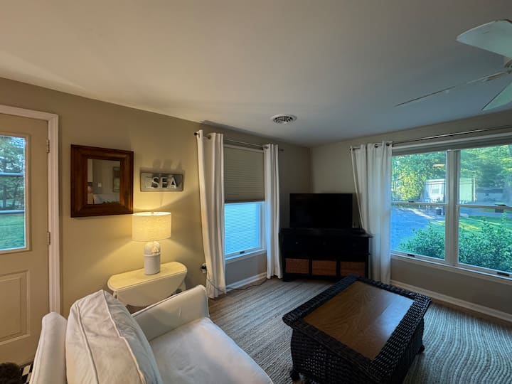 Adorable Cottage Near Bethany Beach - Bethany Beach, DE