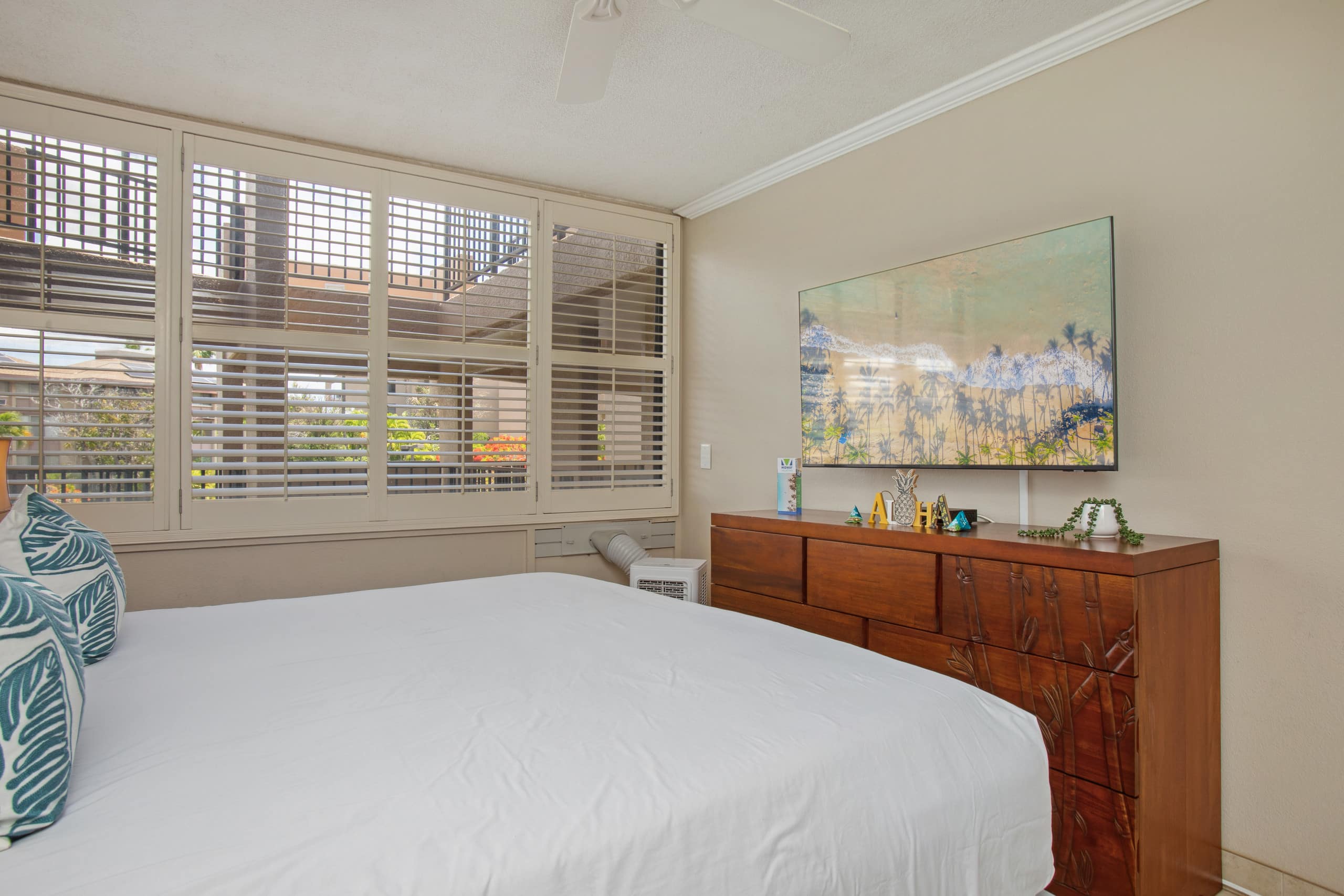 Condo in Kihei · ★5.0 · 1 bedroom · 2 beds · 2 baths - Image 18