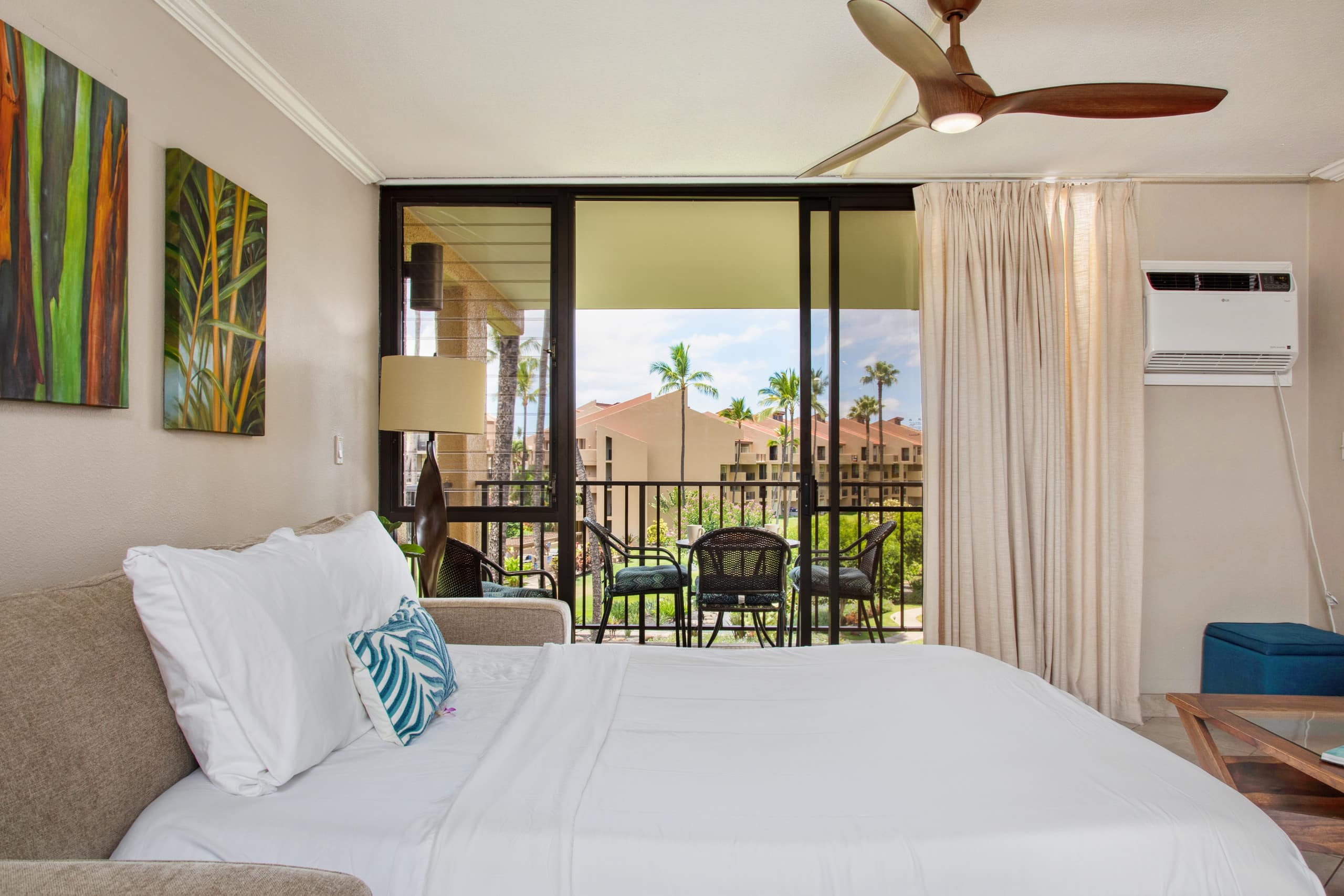 Condo in Kihei · ★5.0 · 1 bedroom · 2 beds · 2 baths - Image 5