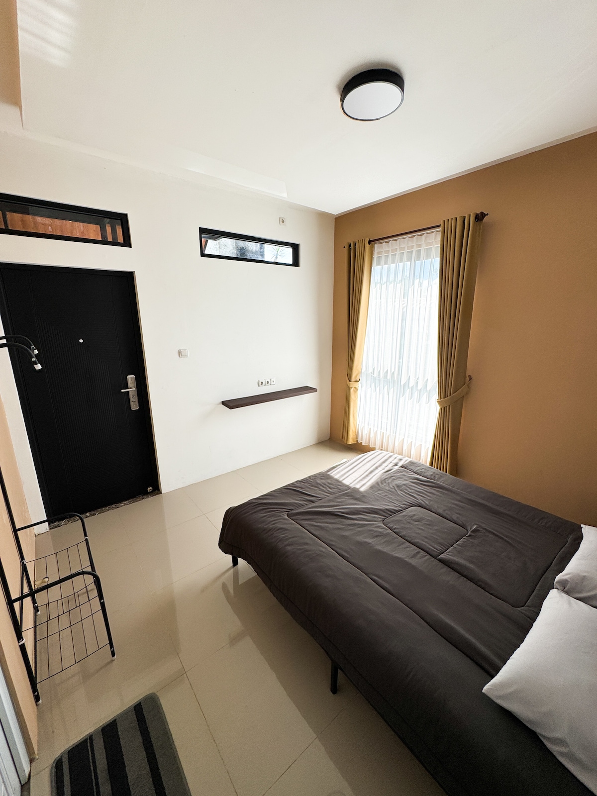 غرفة النوم 1