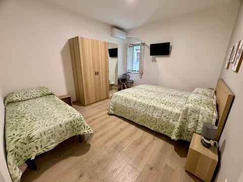 Spigolatrice - Triple with private bathroom in Sapri