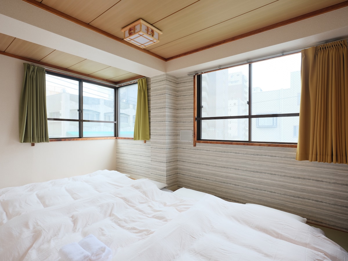 საძინებელი 1