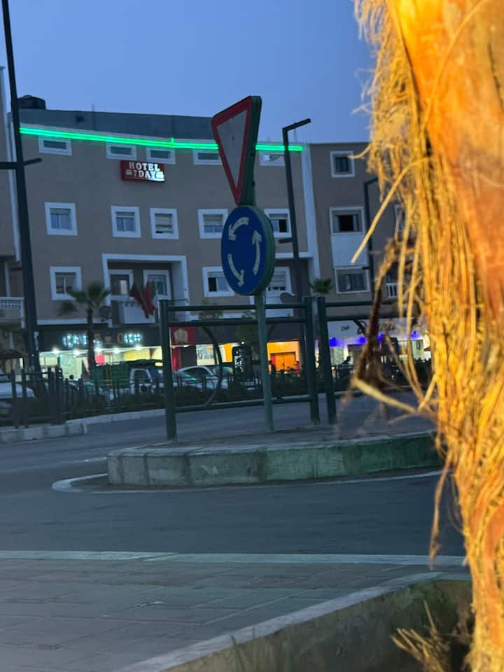 Vous Ne Payez Que L'hébergement, Pas Les Frais. - Dakhla