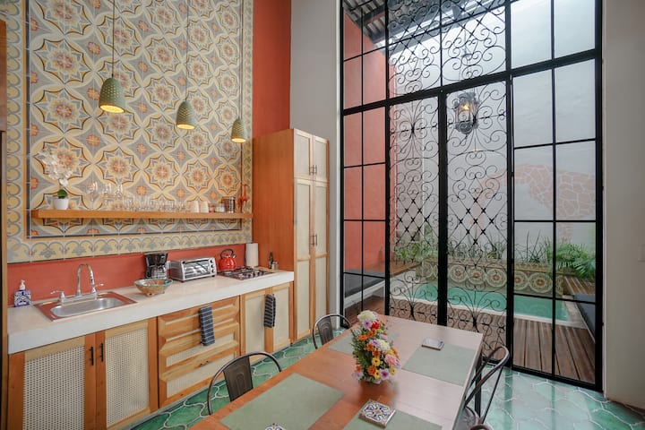 Casa Jirafa, Lovely Loft In Santa Lucia - Mérida