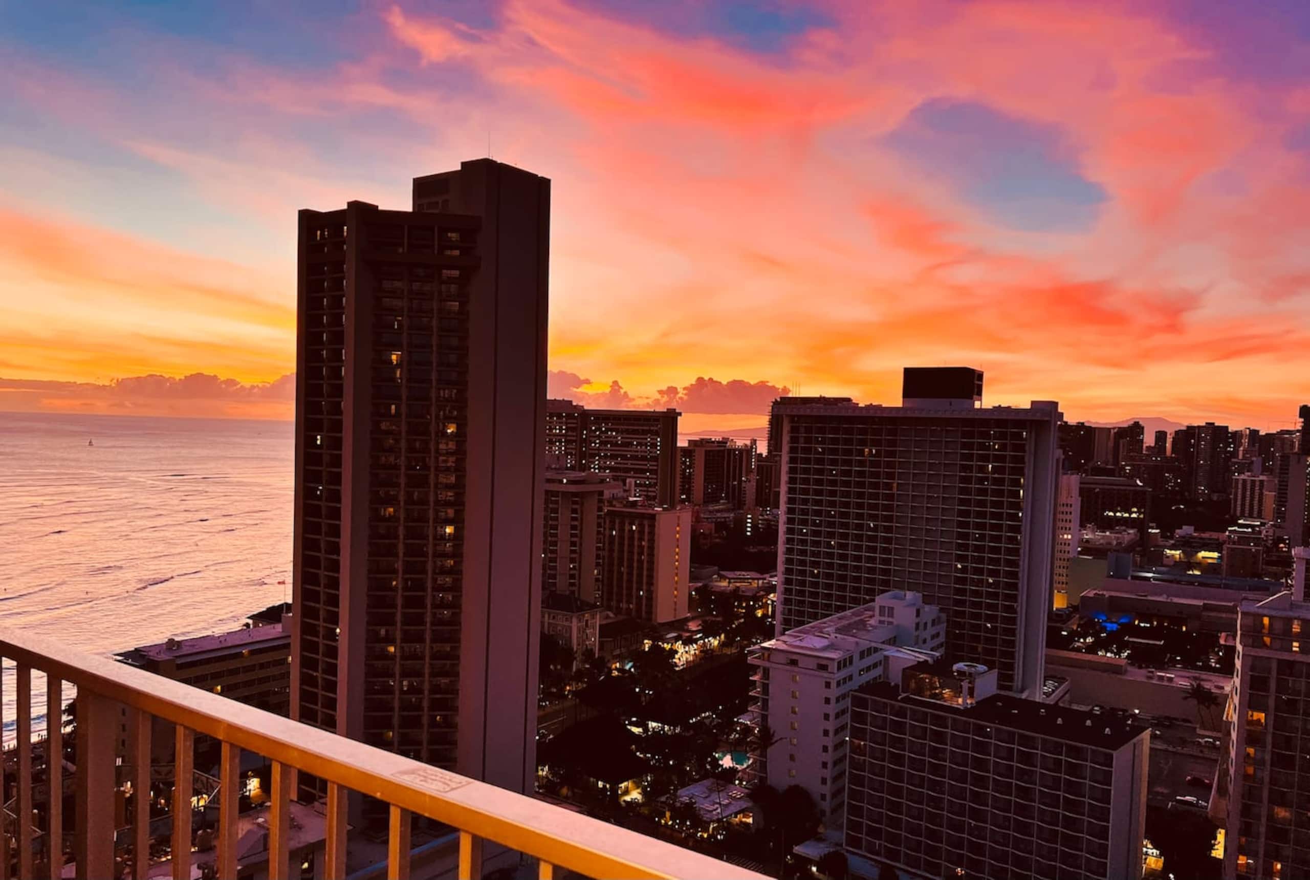 31FL-Upscale Ocean View Studio-2-min Walk to Beach - Image 32