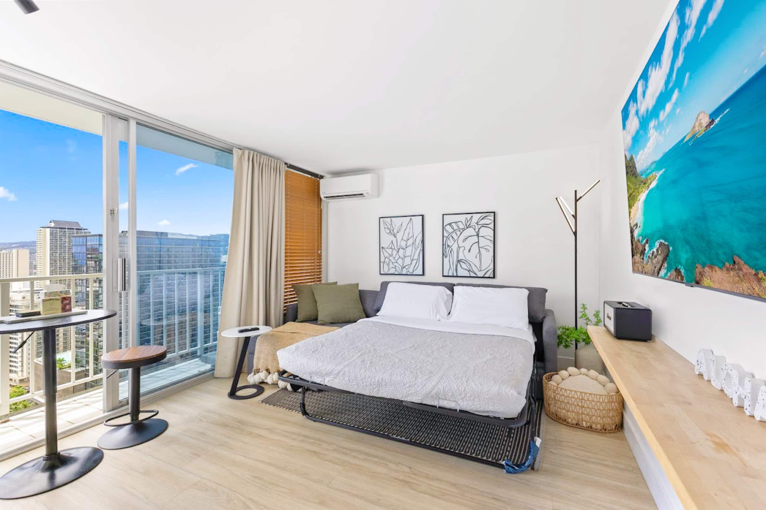 31FL-Upscale Ocean View Studio-2-min Walk to Beach - Image 4
