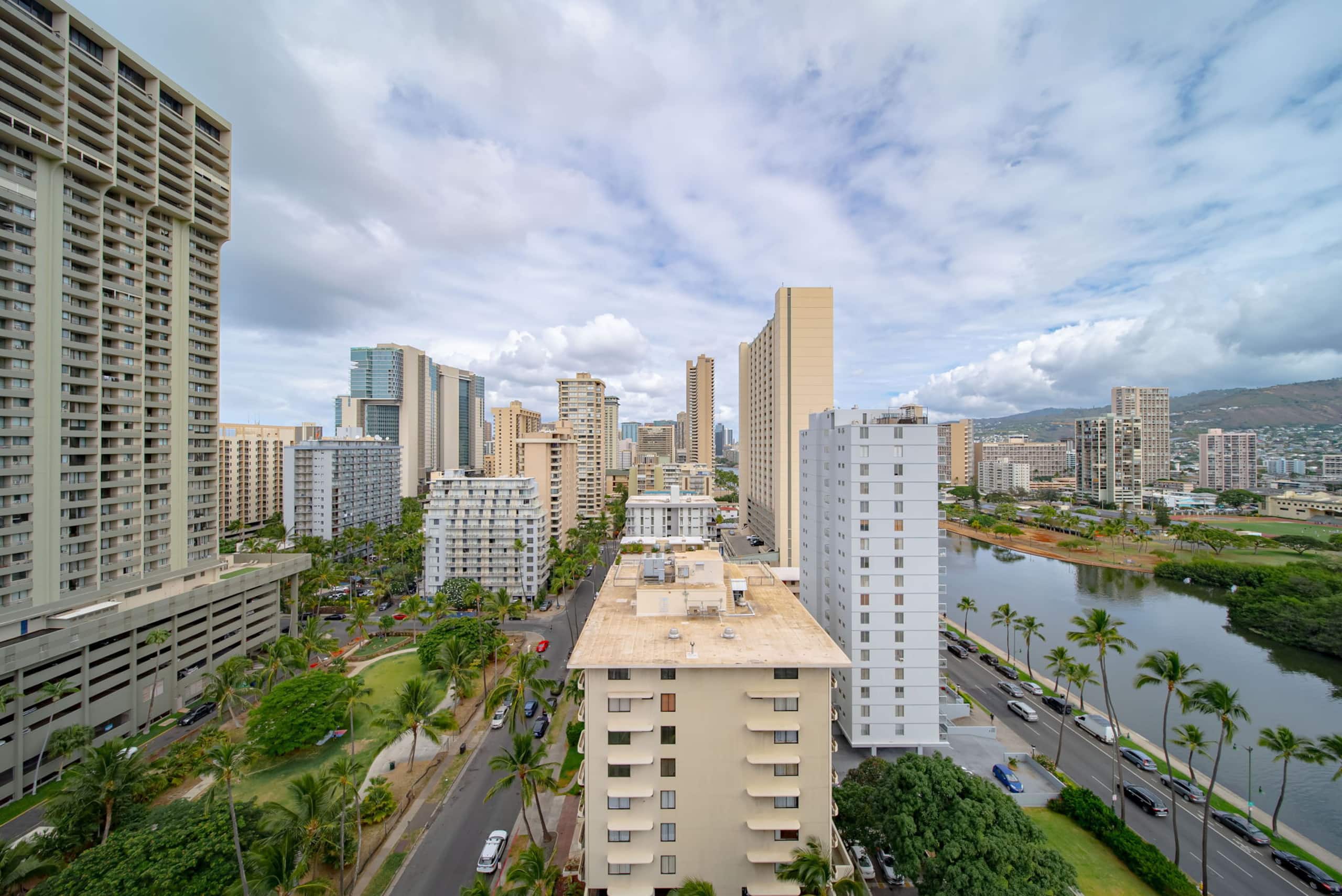 Condo in Honolulu · ★5.0 · 1 bedroom · 4 beds · 1 bath - Image 94
