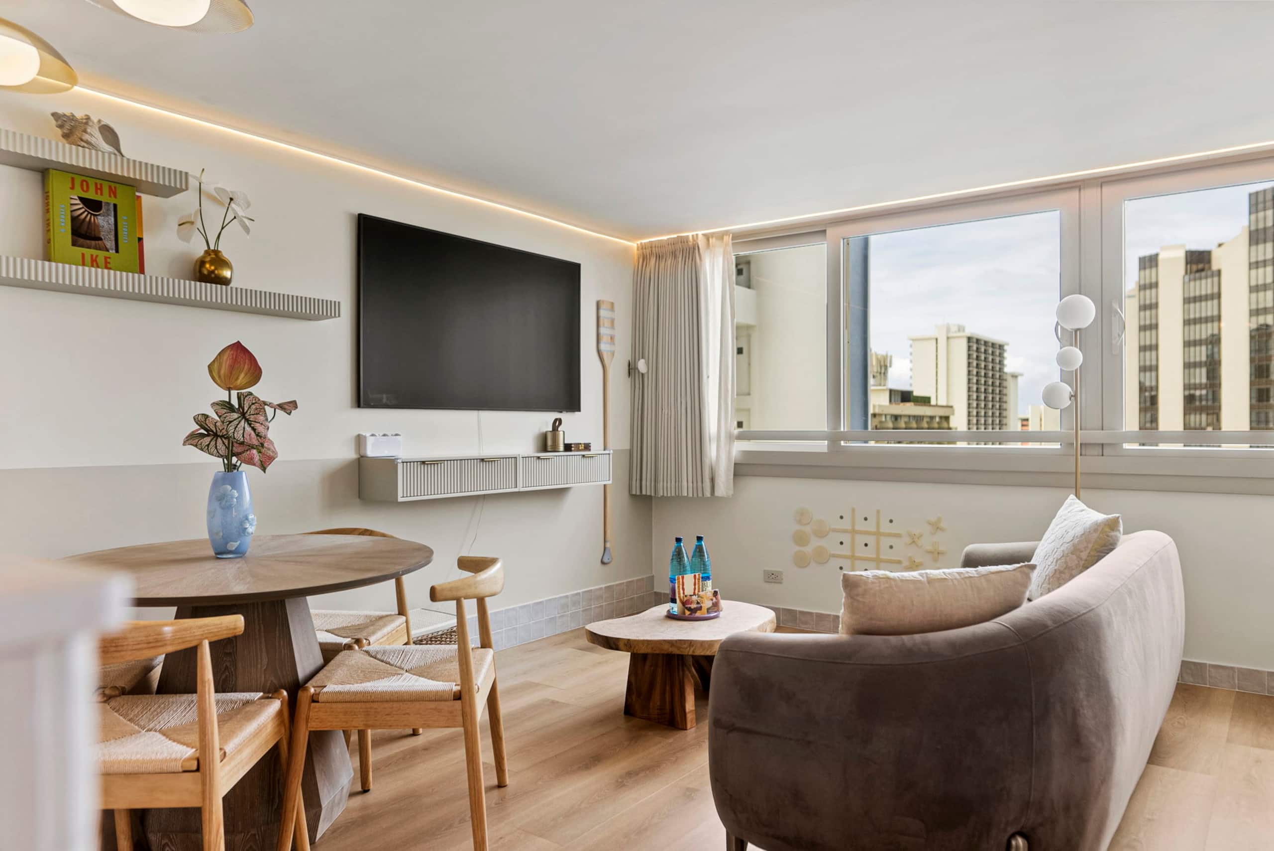 Condo in Honolulu · ★5.0 · 1 bedroom · 4 beds · 1 bath - Image 4