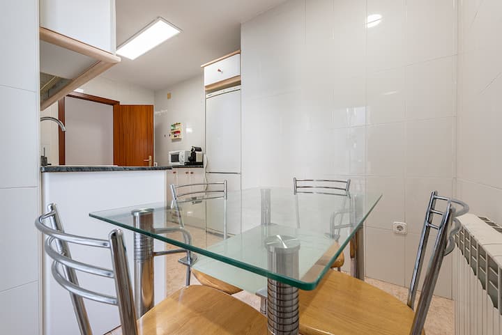 Cozy Apartment Close To The Beach - Tarragona, España