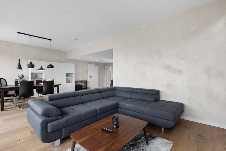 Luxury Apartment With 1 Bedroom And Balcony - Cologne