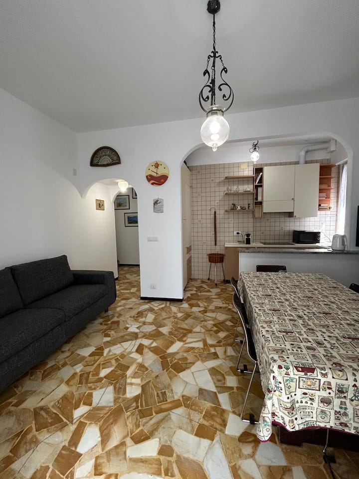 Eduard & Helena House - Savona