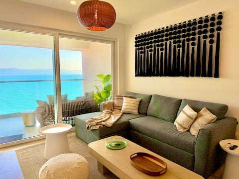 Successful Airbnb property: *Oceanfront* Spacious 1BR/2BA in Harbor 171 in Puerto Vallarta