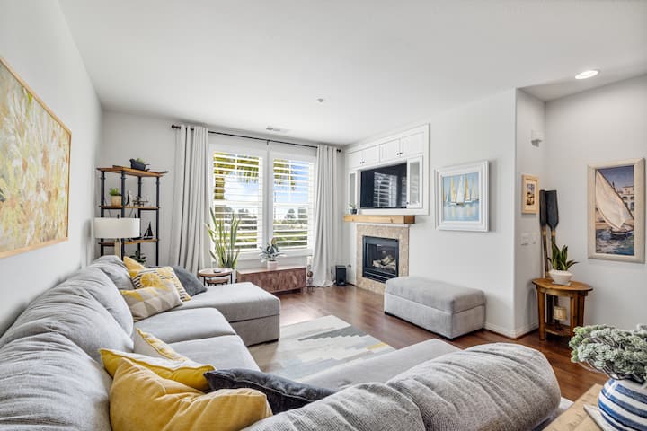 Stylish Haven In Oceanside - Oceanside, CA