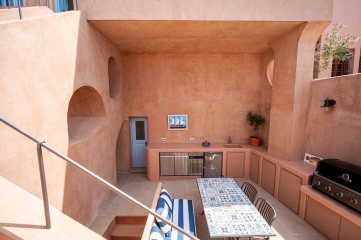 Villa Oro – 3BDR Heritage Suites with Jacuzzi gallery image 4