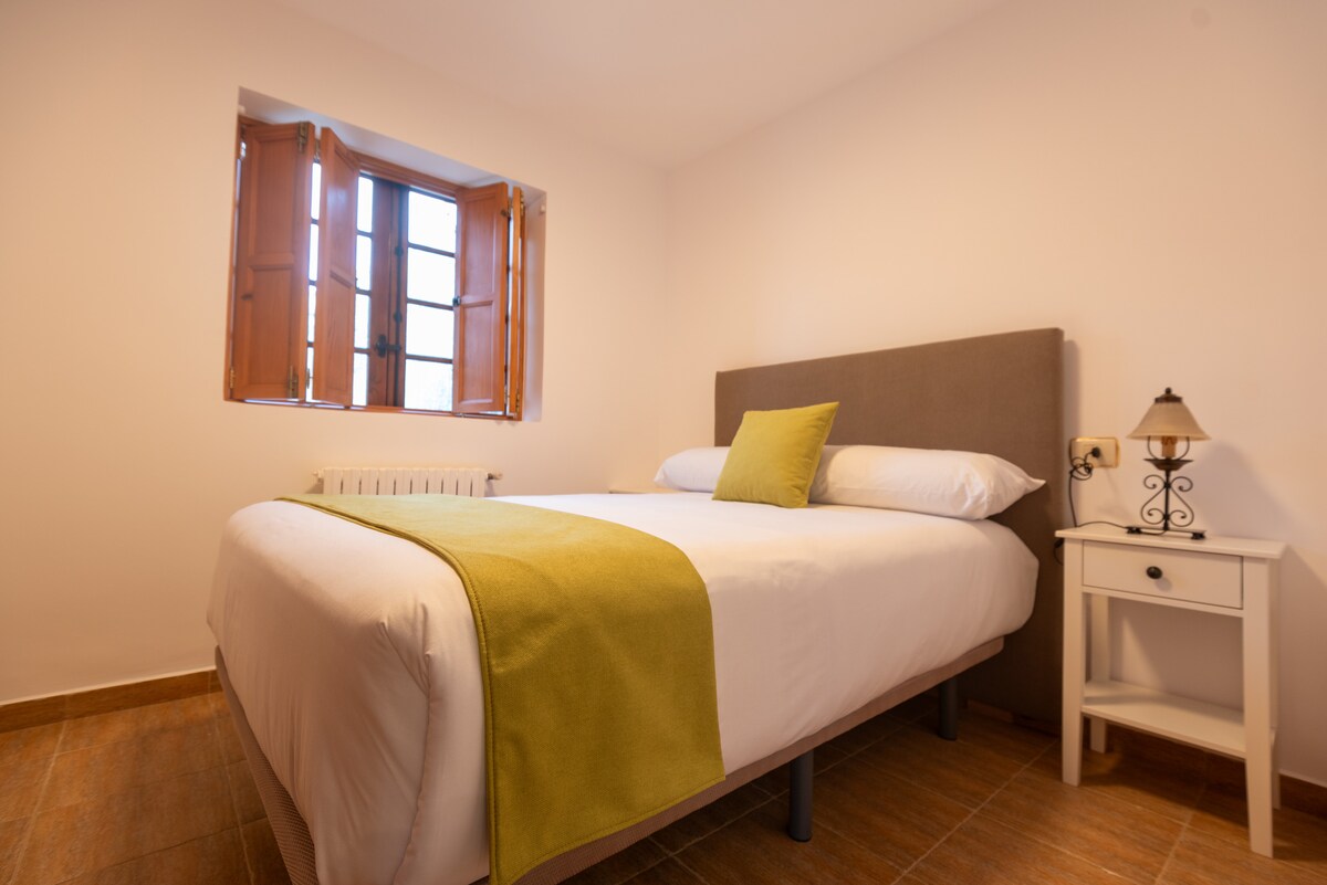 غرفة النوم 2