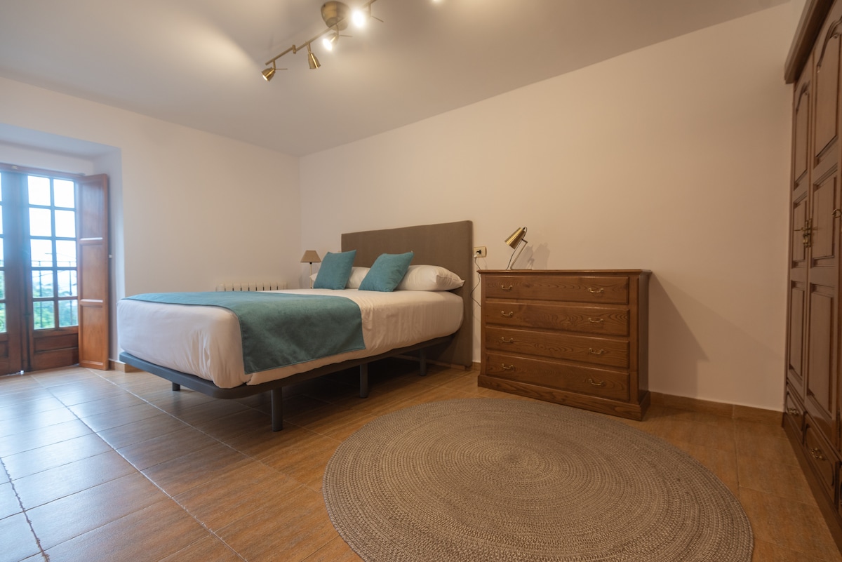 غرفة النوم 1