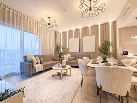 Yas Island 4BR Near Ferrari World and Yas Mall