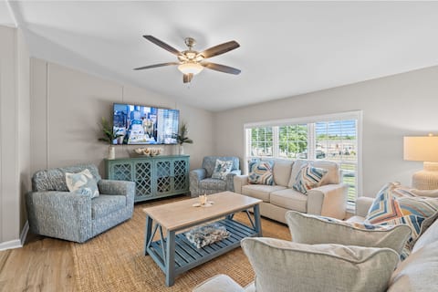 Coastal 3BR w/Game Room, 5 mins to beach, FirePit