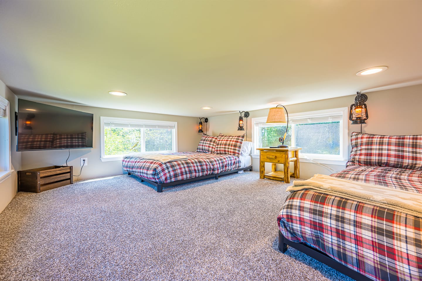 Rainforest Tiny Home Retreat: Fishing Cabin photo 8
