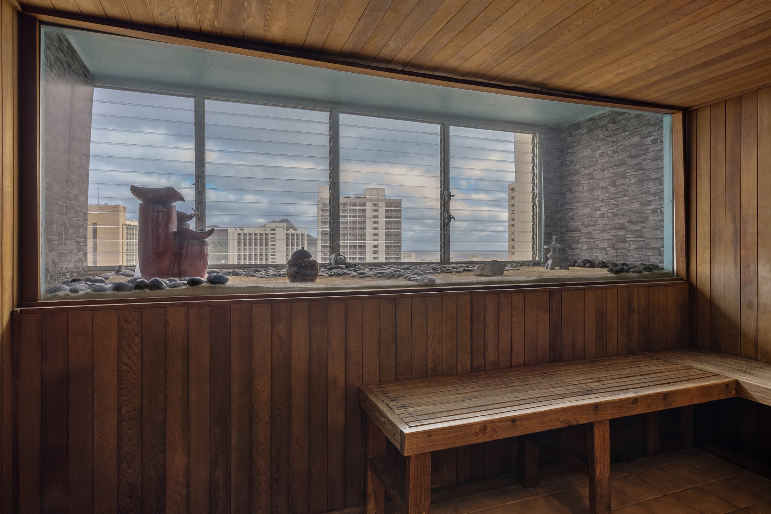 Ocean Views & Luxe Comfort - Waikiki Gem 21F - Image 41