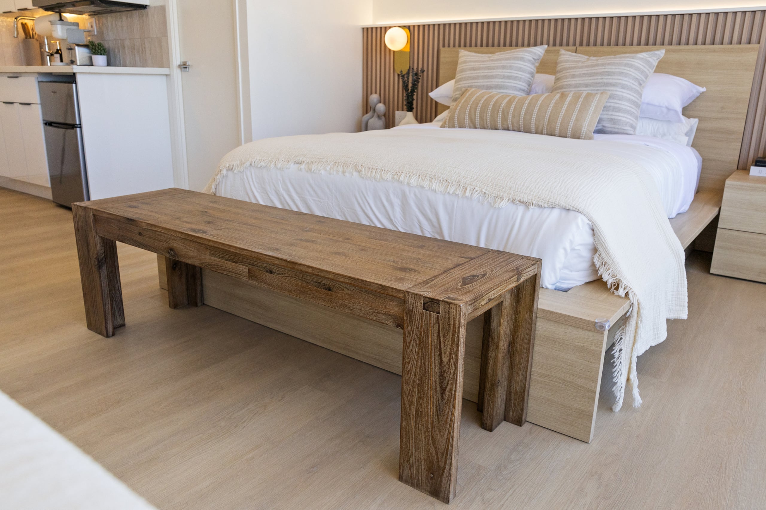 Ocean Views & Luxe Comfort - Waikiki Gem 21F - Image 33