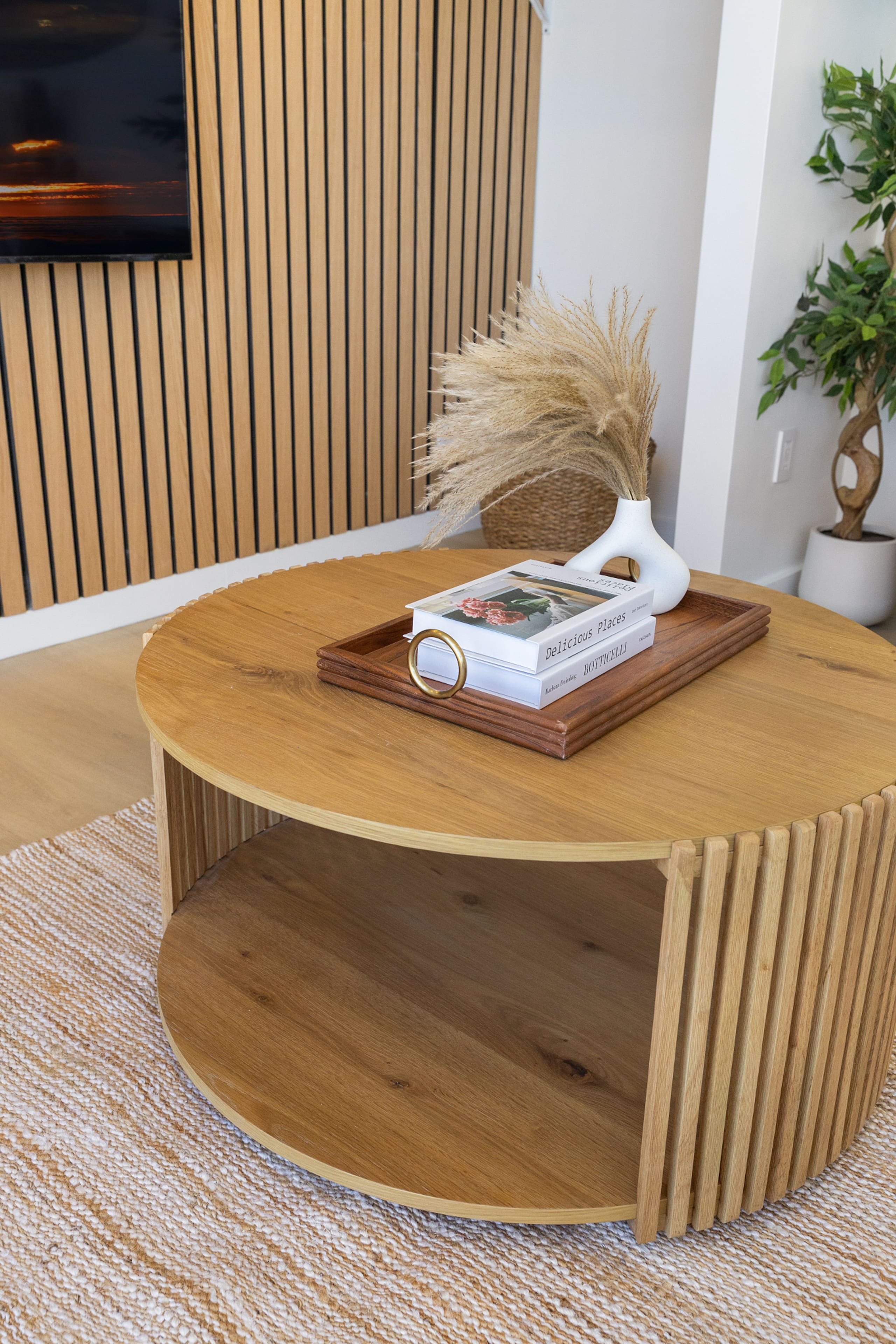 Ocean Views & Luxe Comfort - Waikiki Gem 21F - Image 35