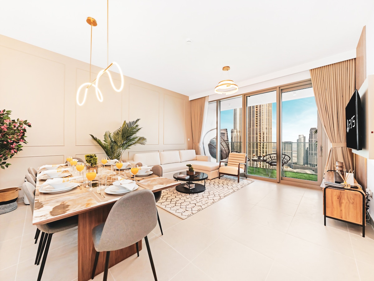 4 Bedroom Furnished Apartment with Burj Khalifa And Fountain View | Forte Towers 5