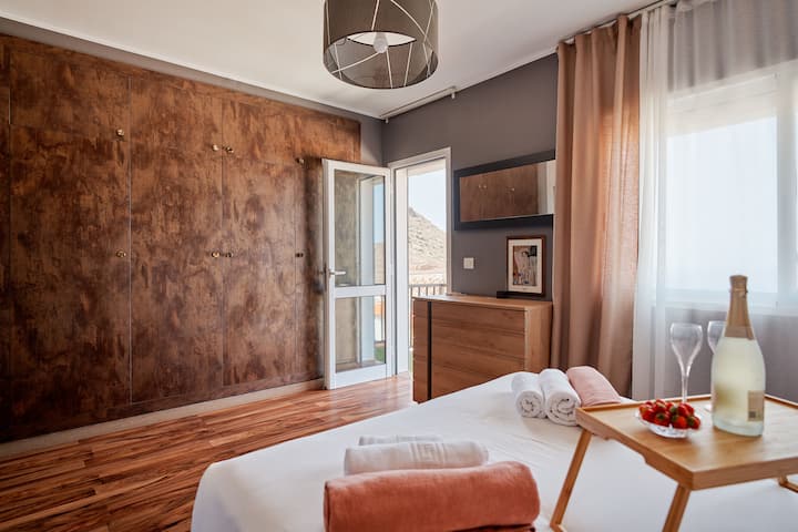 საძინებელი 1