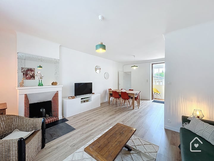 Le Jardin Berthelot -Centre Ville - Parking - Wifi - Châtellerault