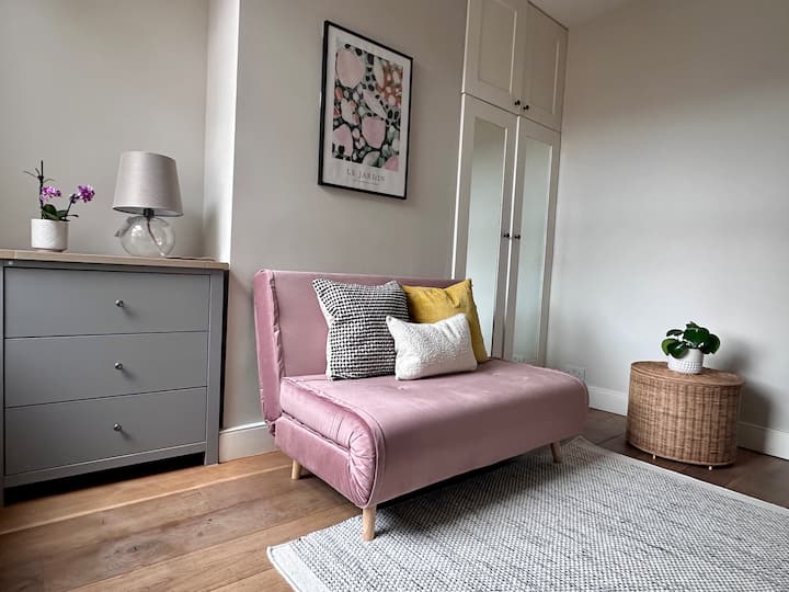 غرفة النوم 2