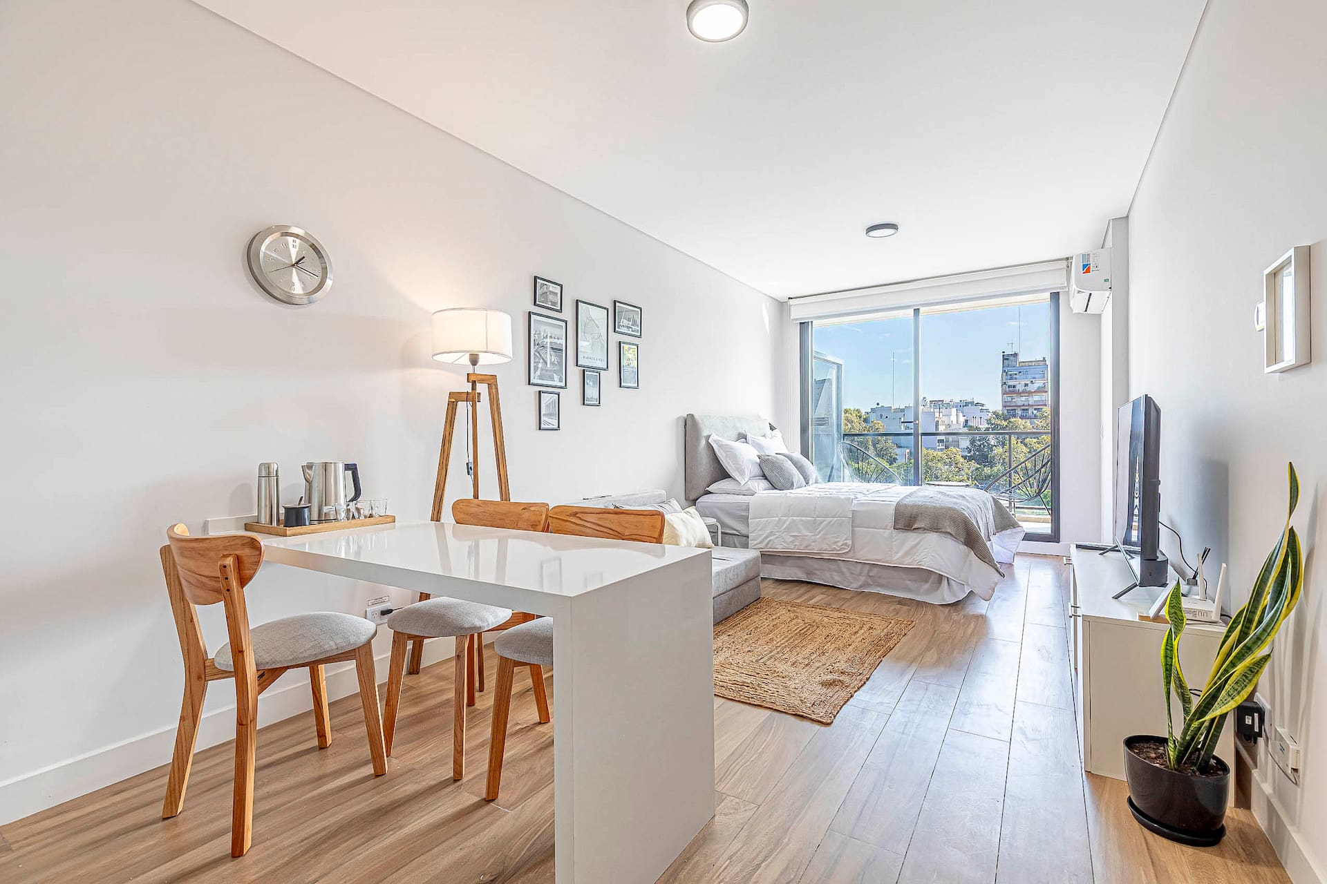 Sunny Studio with Coworking Space, Balcony & Pool
