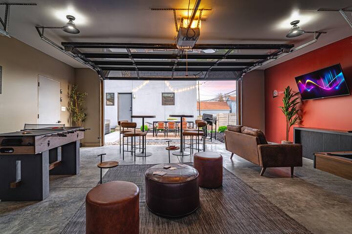 Buckeye Rooftop, Hot tub, Game room, Movie room gallery image 2