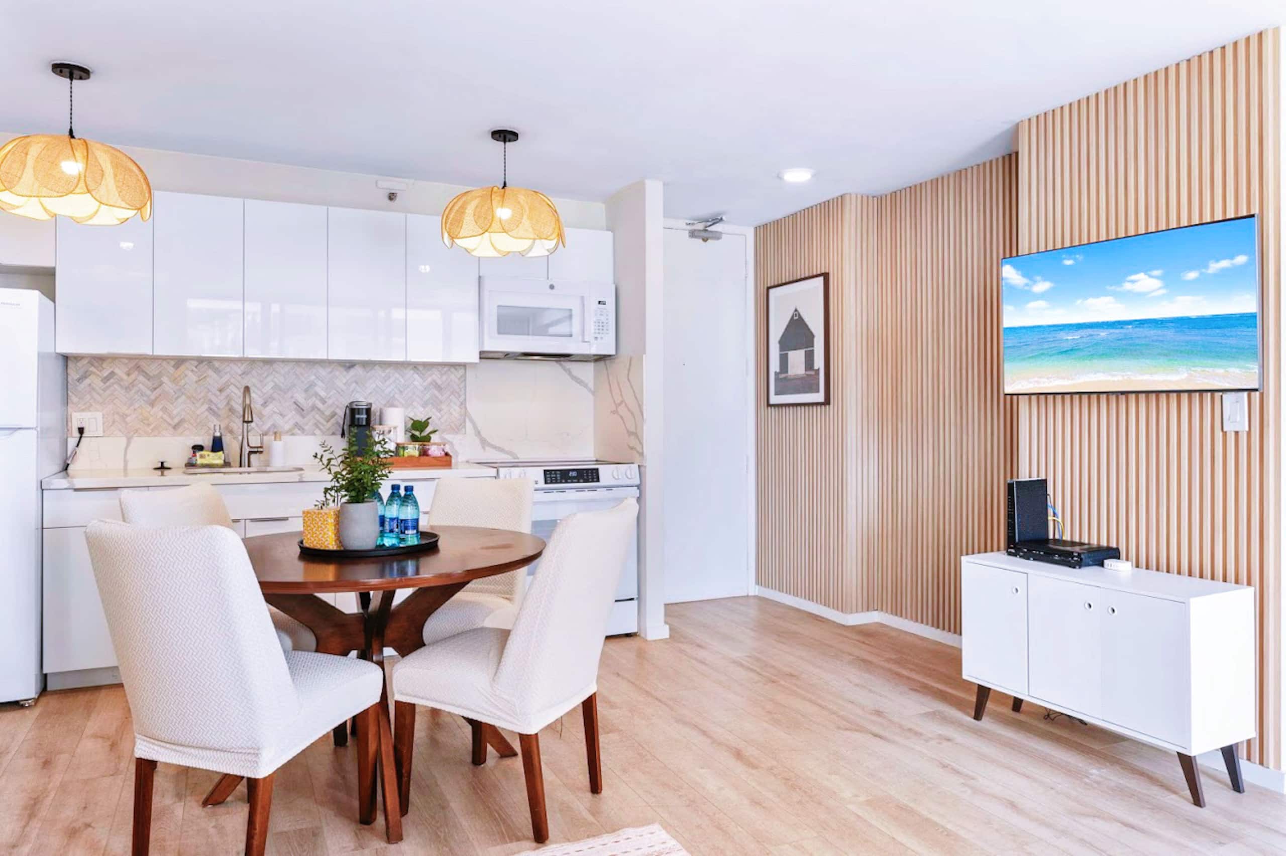 26FL-Stunning Ocean & City View-1BR-Free Parking~ - Image 15