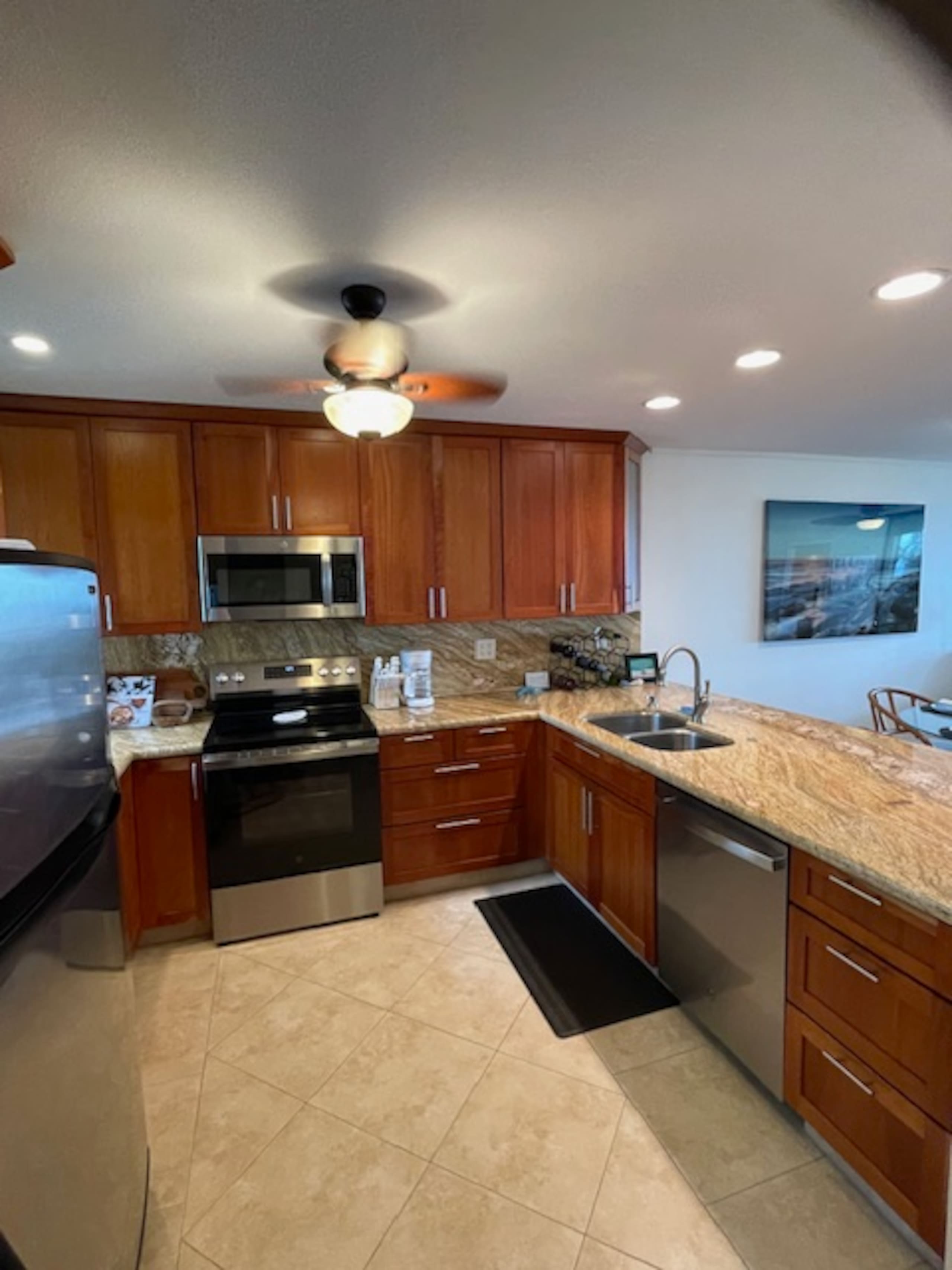 Condo in Kailua-Kona · ★5.0 · 2 bedrooms · 2 beds · 2 private baths - Image 16
