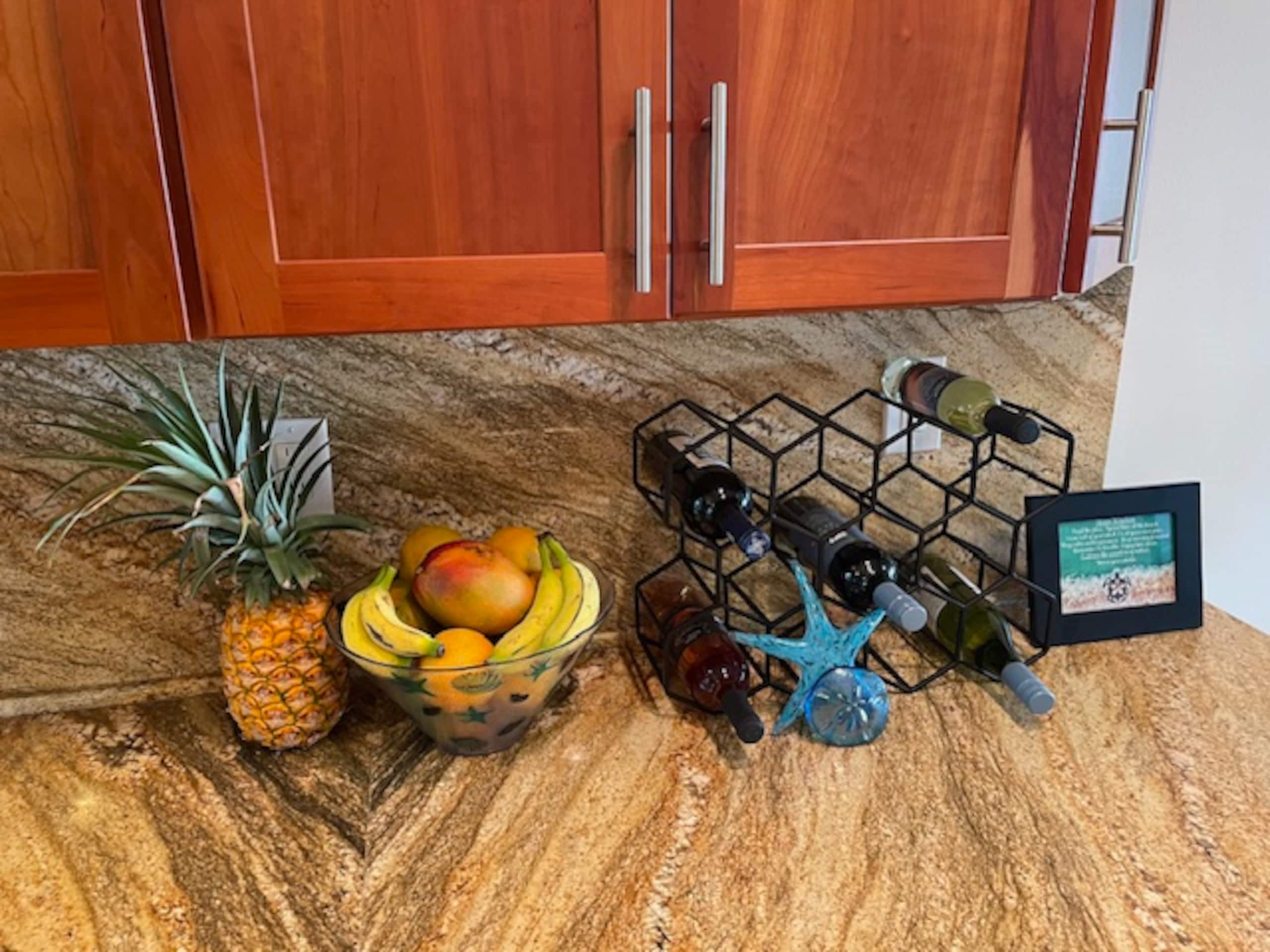 Condo in Kailua-Kona · ★5.0 · 2 bedrooms · 2 beds · 2 private baths - Image 15