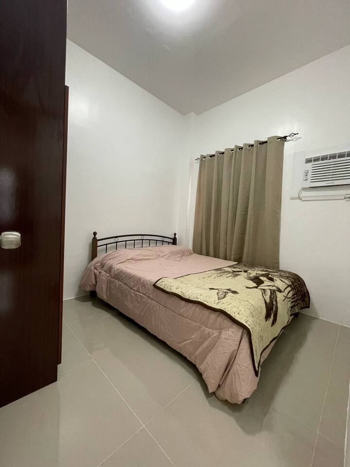 ห้องนอนใหญ่