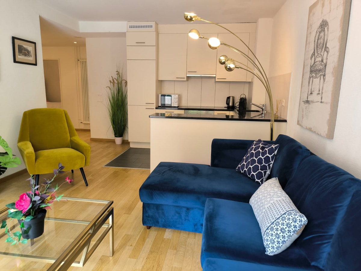 Top Airbnb: 3 BR Apartments in Zurich West-Eichbühlstr 62-66 in Hard