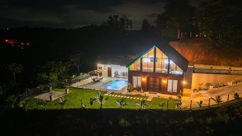 Bello Atardecer Luxury Home with Private Pool