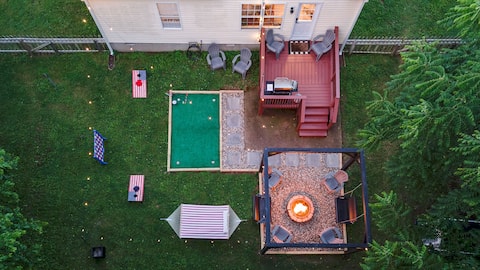 Family Home with Game Yard & Fire Pit