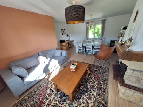 Beautiful gîte with a view of the Causse Méjean, quiet & surrounded by nature
