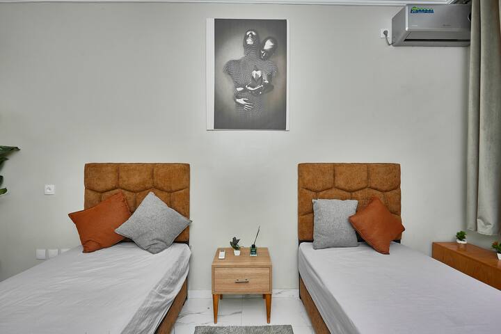 საძინებელი 2