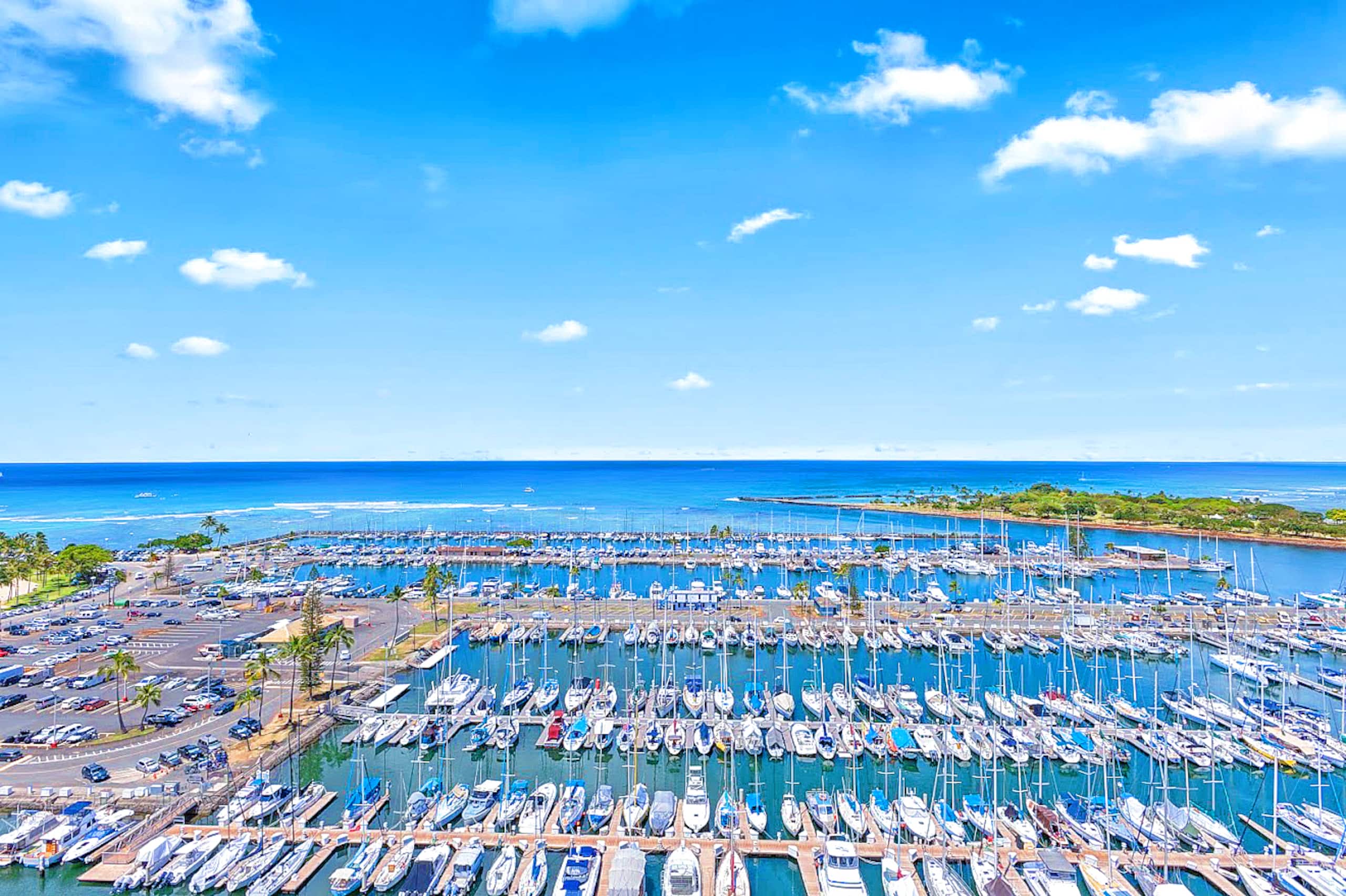 Top FL-Upscale Ocean View 1BR w/Free Parking - Image 41