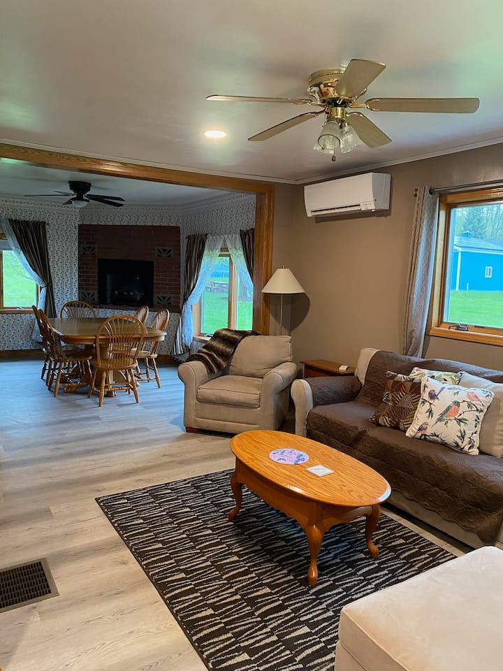 Keuka Country Cottage - Penn Yan, NY