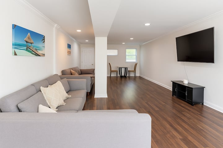 Cozy Room In Large Shared Home - Dumfries, VA