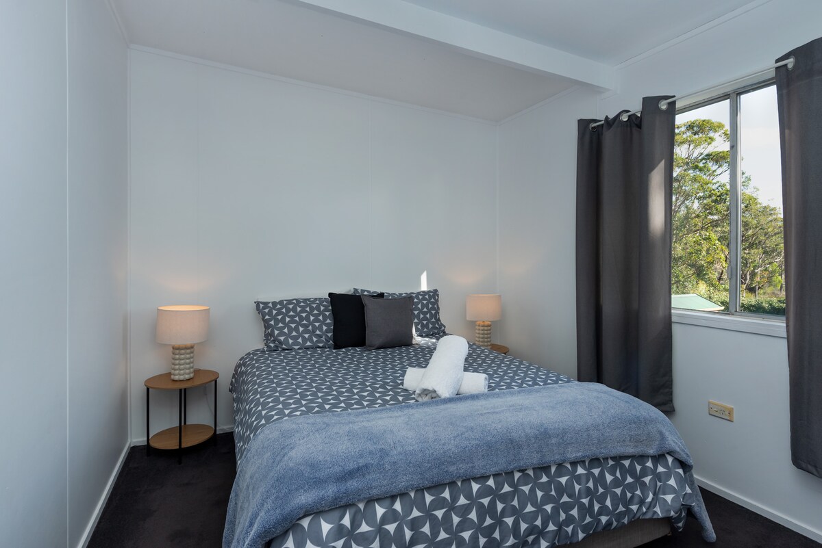 Spavaća soba 2 - 1 bračni krevet (1,6x2