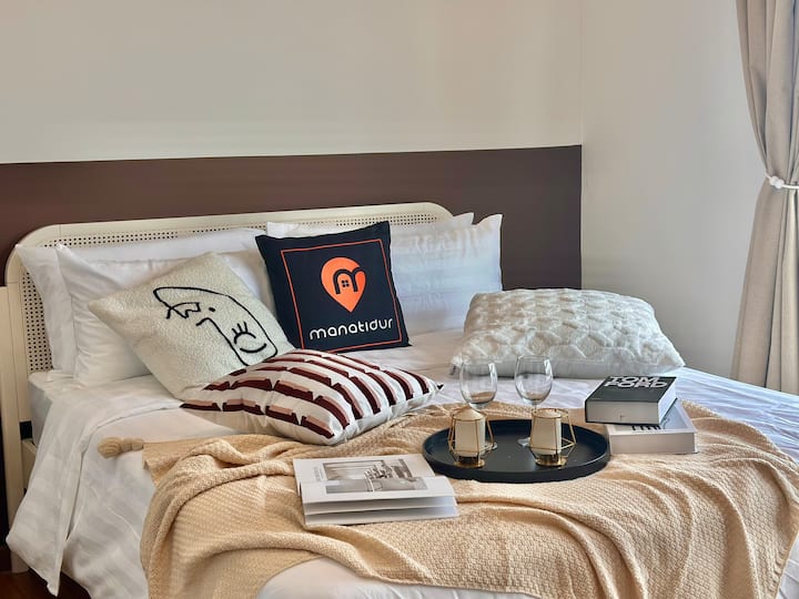 A-32-12 · [NOUVEAU] Brown Dream Lodge  棕梦旅居 pour 2 à 4 personnes @One Utama, PJ